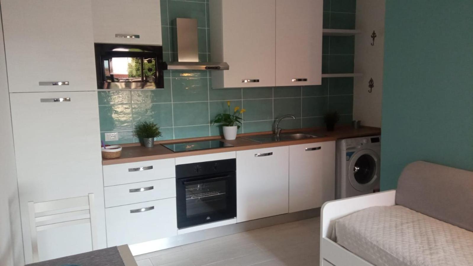 Casa Smeralda: Con Giardino E Vicino Al Mare Punta Molara Εξωτερικό φωτογραφία